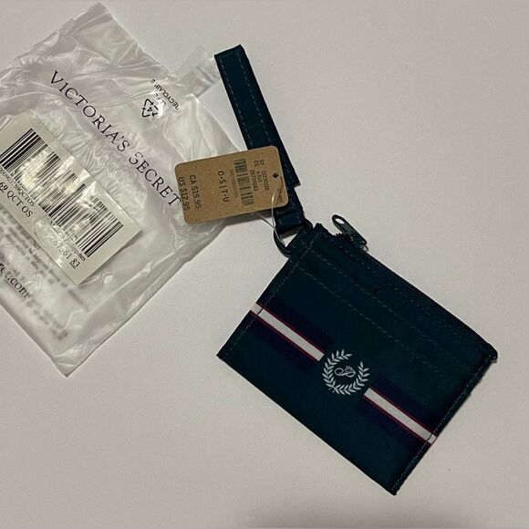 NWT Victoria’s Secret Zip Wallet. - Picture 1 of 4